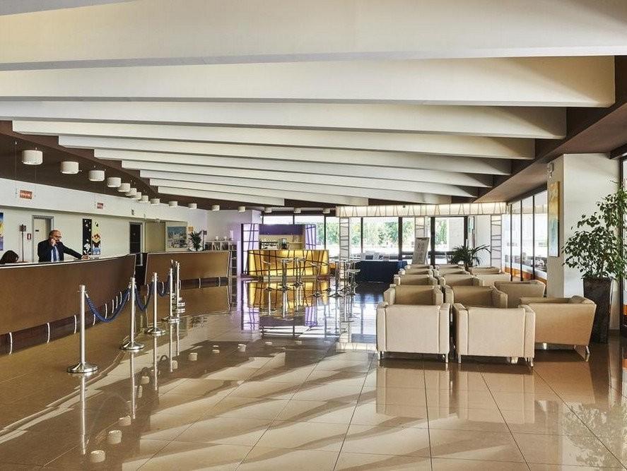Riva Marina Resort