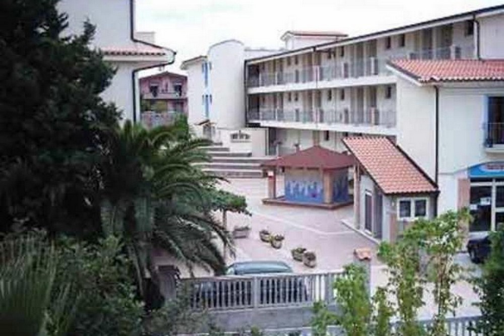 Aquamarine Residence