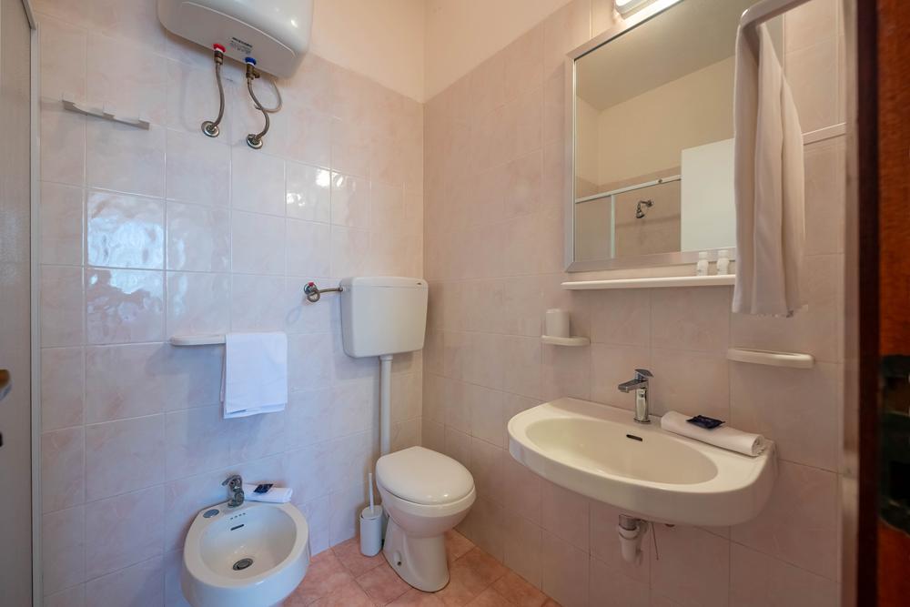 Mira Hotel Residence