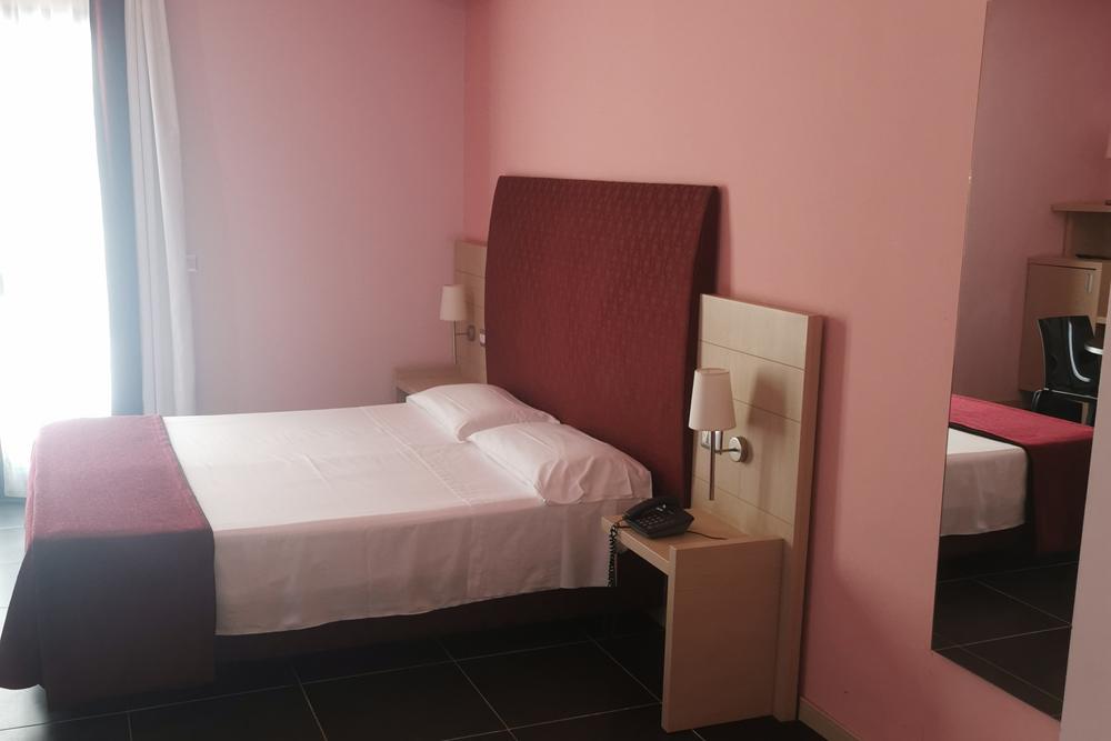Tus Hotel