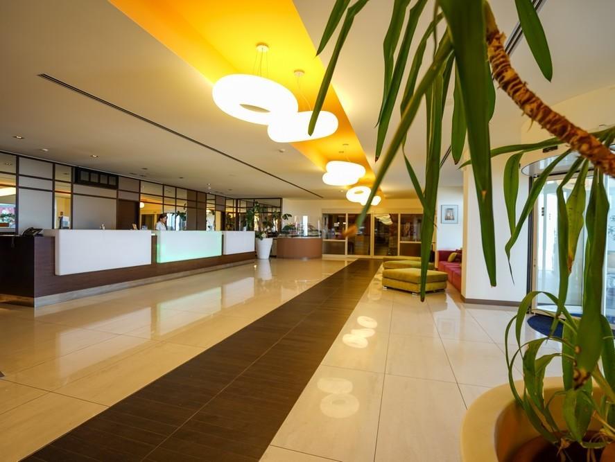 GH Hotel Avalon Sikani
