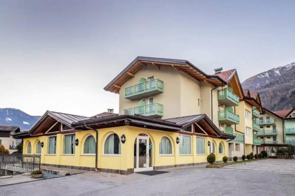 Hotel Monclassico INVERNO