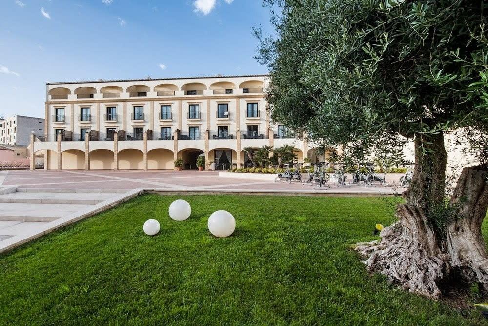 Hotel Mahara