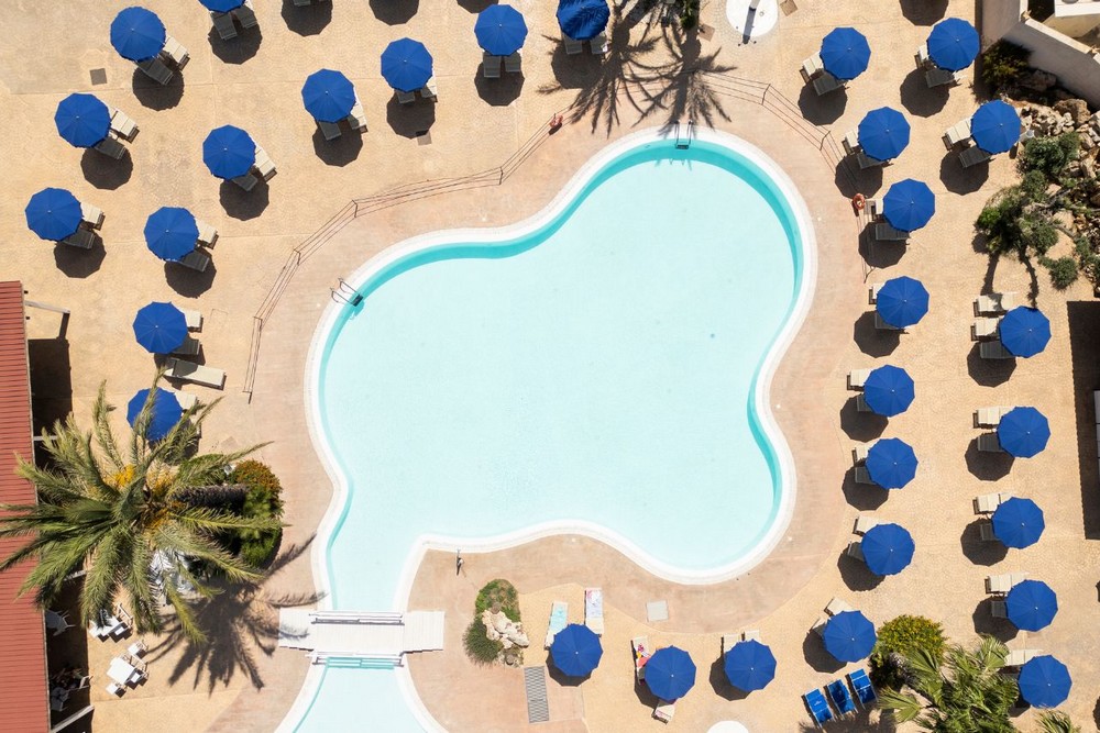 Delfino Beach Hotel