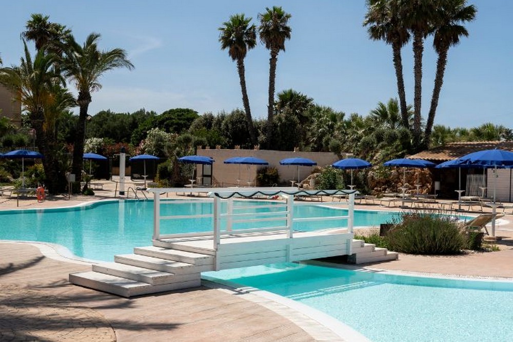Delfino Beach Hotel