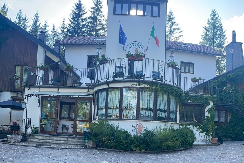 LH Albergo Il Paradiso