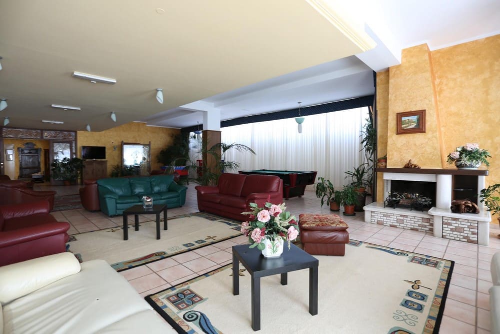 Hotel Cocoon
