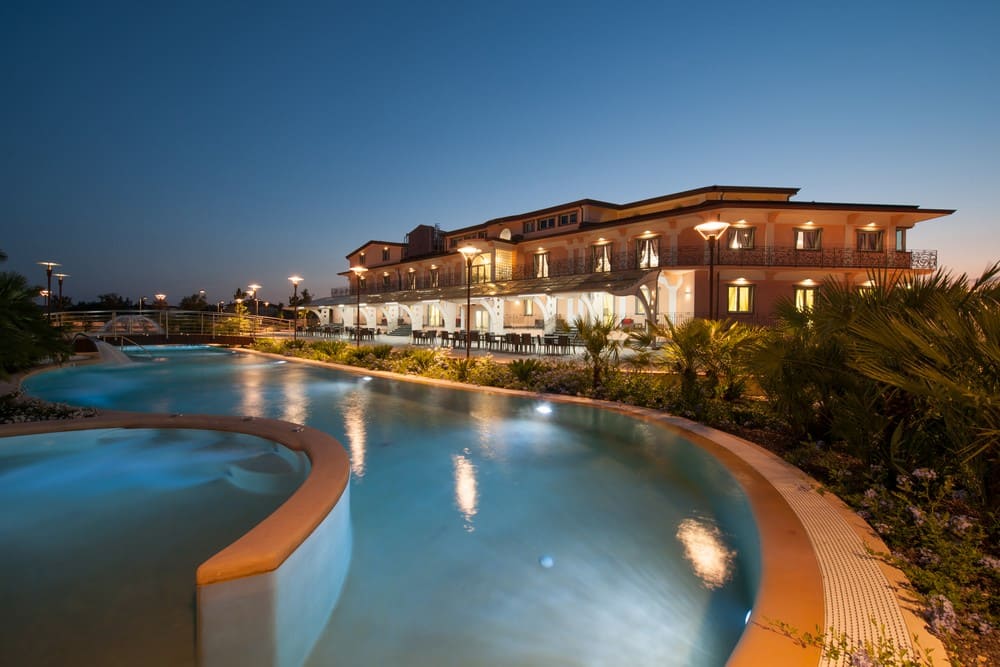 L'Araba Fenice Hotel & Resort