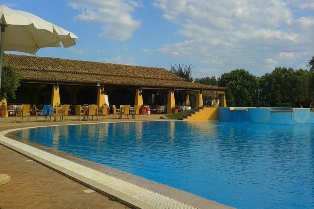 Borghetto Beach Club Resort