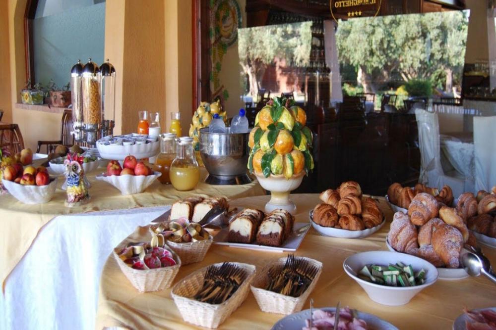 Borghetto Beach Club Resort
