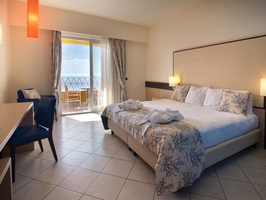 GH Hotel Avalon Sikani