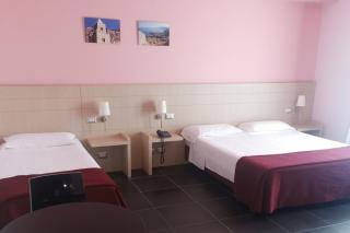 Tus Hotel