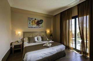 Hotel Mahara