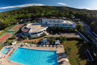 Mira Hotel Residence
