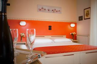Hotel Monica