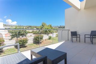 19 Summer Suites