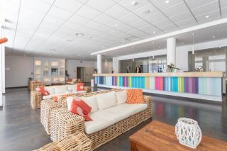 19 Summer Suites