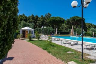 Mira Hotel Residence