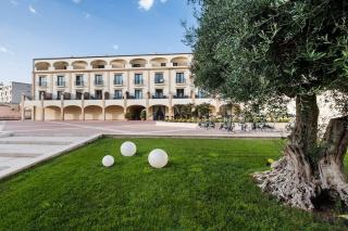 Hotel Mahara