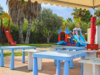 Villaggio Green Garden Club