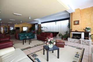 Hotel Cocoon