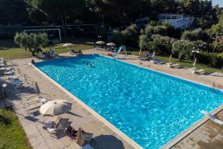 Mira Hotel Residence