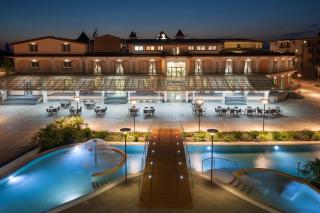 L'Araba Fenice Hotel & Resort