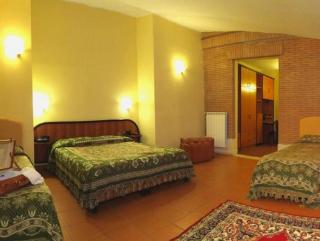 LH Albergo Il Picchio