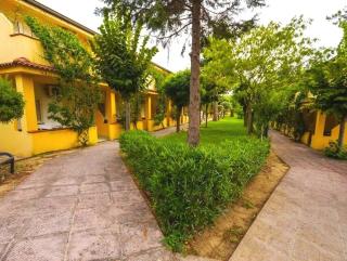 Villaggio Green Garden Club