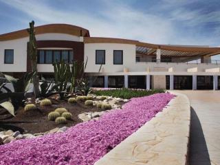 Riva Marina Resort