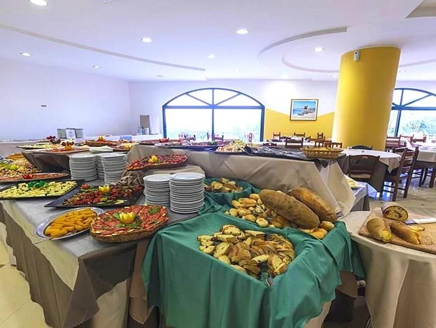 Villaggio Green Garden Club