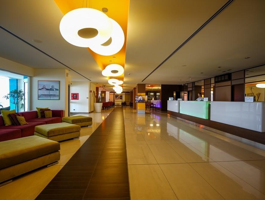 GH Hotel Avalon Sikani
